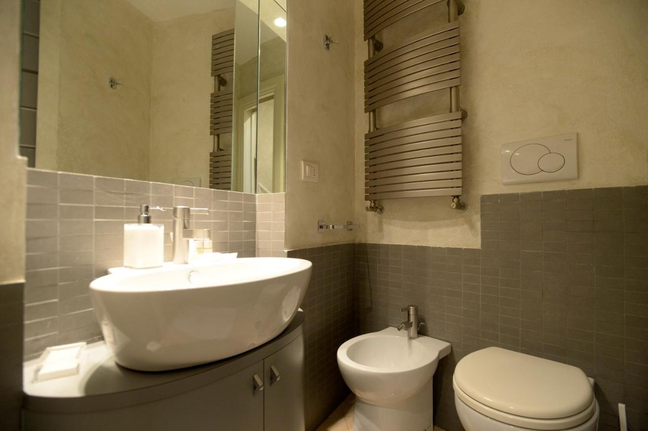 La Casa Degli Osti 1 - Piazza Navona Apartment โรม ภายนอก รูปภาพ